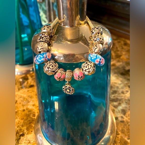 Pandora-Like Pink, Blue, and Silver Plated Charm Bracelet with Claw Clasp. - Picture 1 of 2